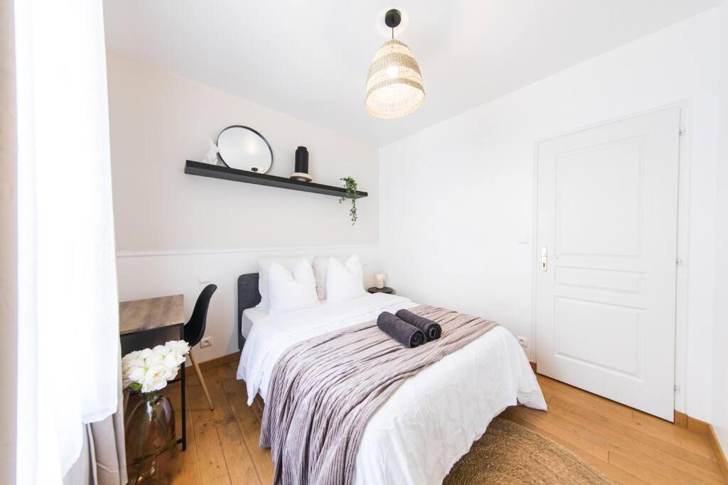 Appartement Lumineux 2 Chambres Coeur De Tours Exterior foto